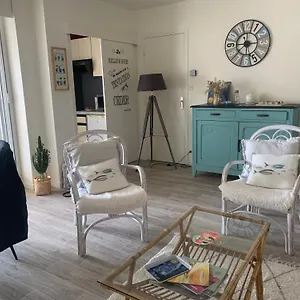 https://appartement-carnac-bourg.inbrittany.com