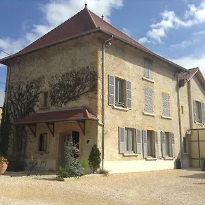 https://les-loges-de-latelier.hotels-rhonealpes.com
